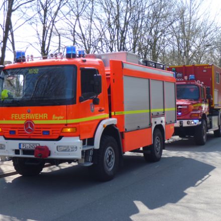 Rüstwagen Pinneberg und WLF ABC-Dienst