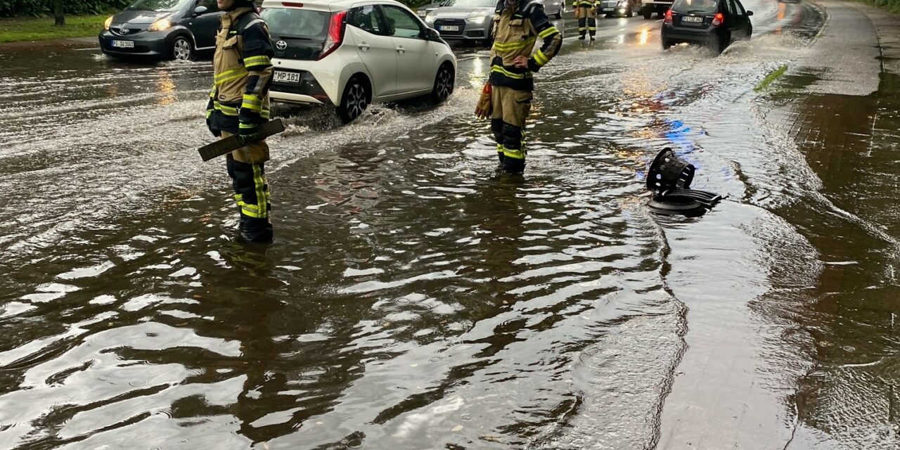 Straße unter Wasser